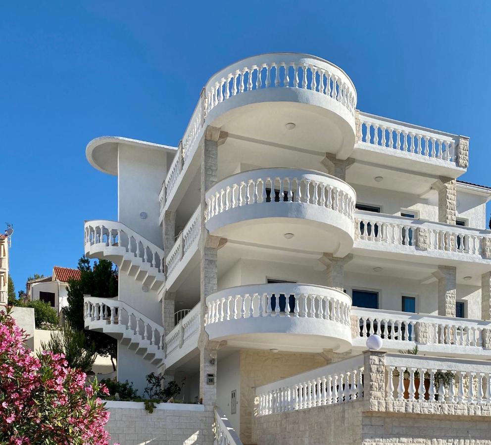 Villa Maluma Rogoznica  Eksteriør billede